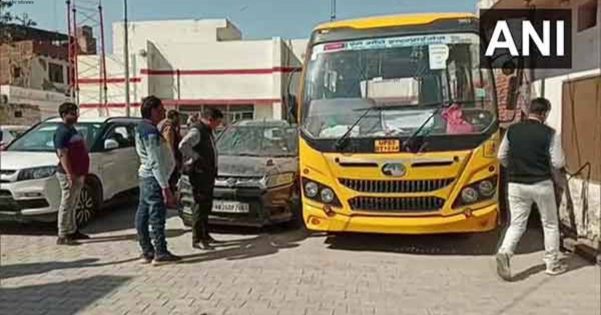 Police registers case for fake number plate in UP's Mathura